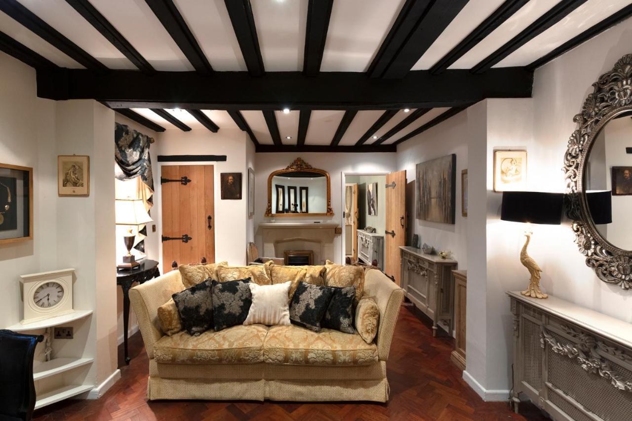 Luxury Eton House, 5 Minute Walk To Windsor Castle Vila Exterior foto
